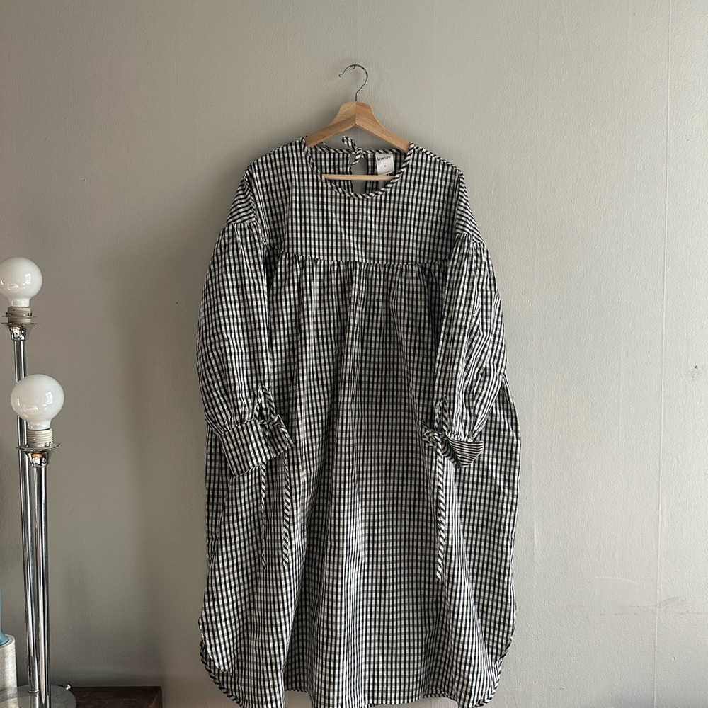 NWOT Kowtow Juno Gingham Midi Dress Size Small